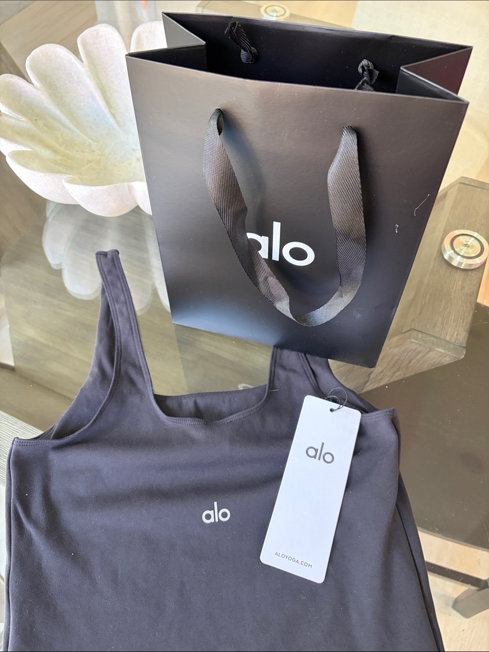 ALO Yoga Black Square Neck Tank Top - Picture 4 of 4